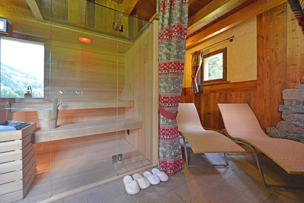 Hotel Le Petit Abri Champoluc Buitenkant foto